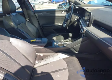 2021 Kia K5 Gt-Line из США, поврежденный, VIN 5XXG64J21MG077890